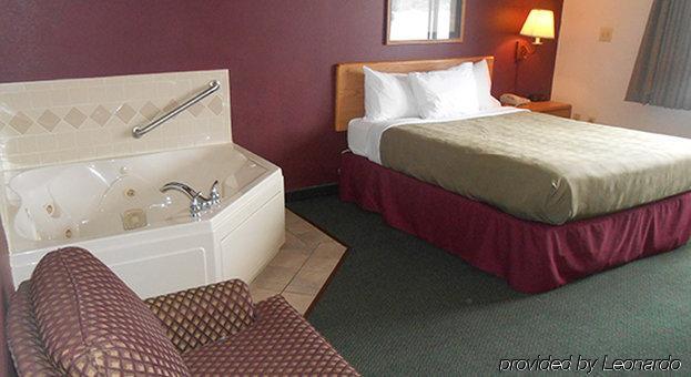 Moose Lake Lodge & Suites Luaran gambar